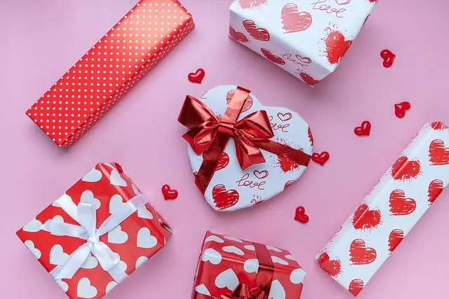 Comment choisir le cadeau idéal pour vos noces d'or